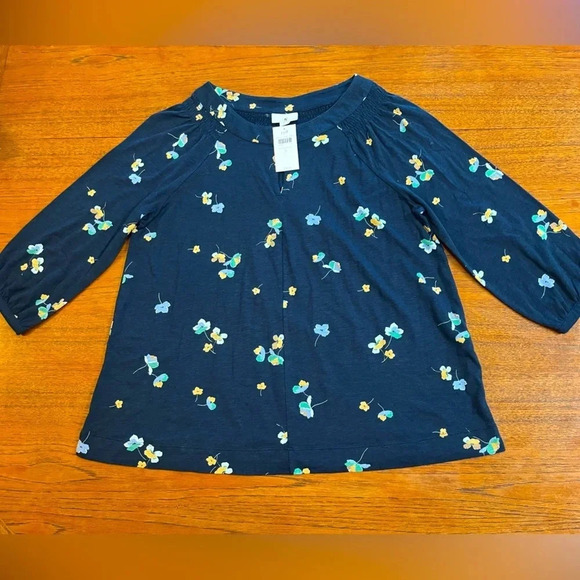 J Jill Sz S Navy Floral Smocked Peasant Blouse CottonTencel Keyhole Neckline - Picture 1 of 7